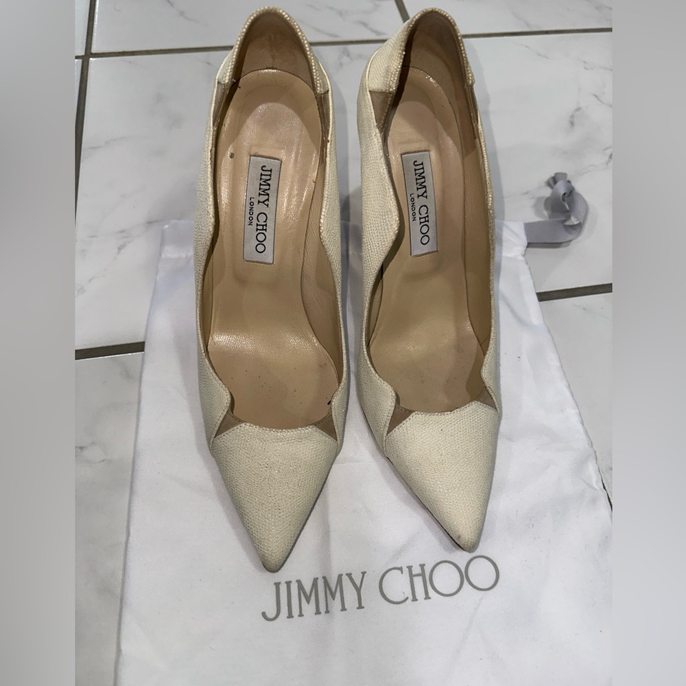 Jimmy Choo Nude/Textured Suede pumps